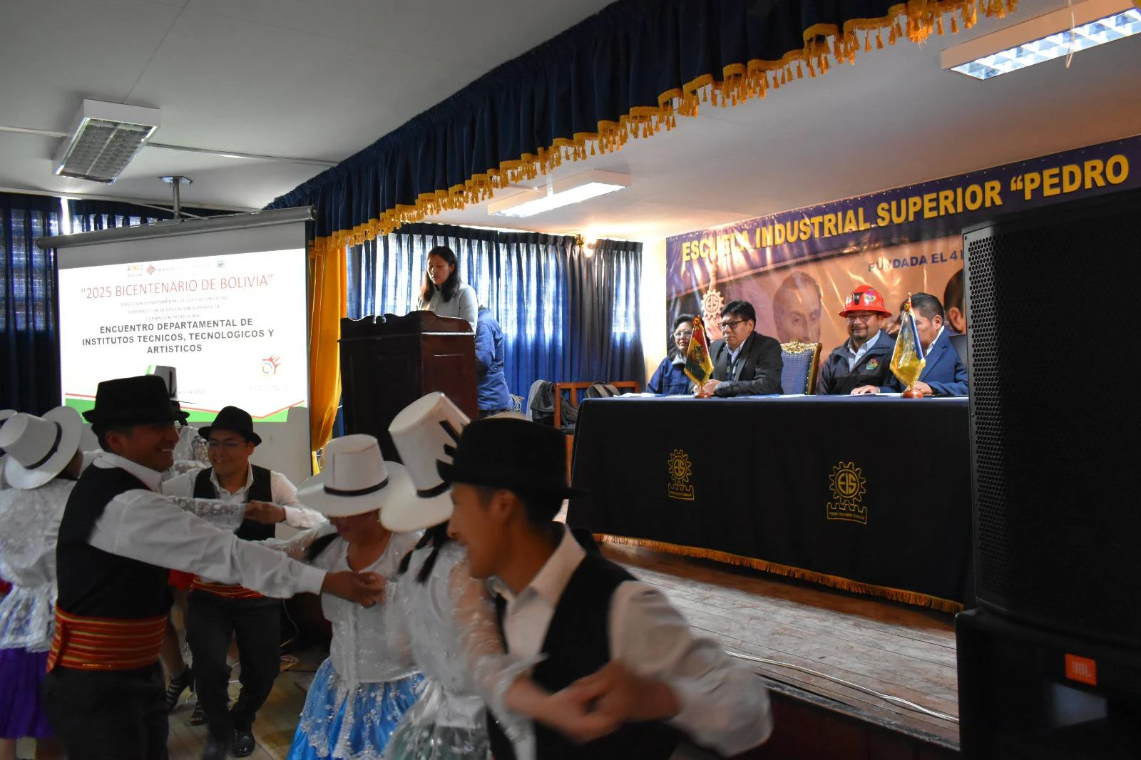 Encuentro Departamental de Institutos Técnicos y Tecnológicos en La Paz